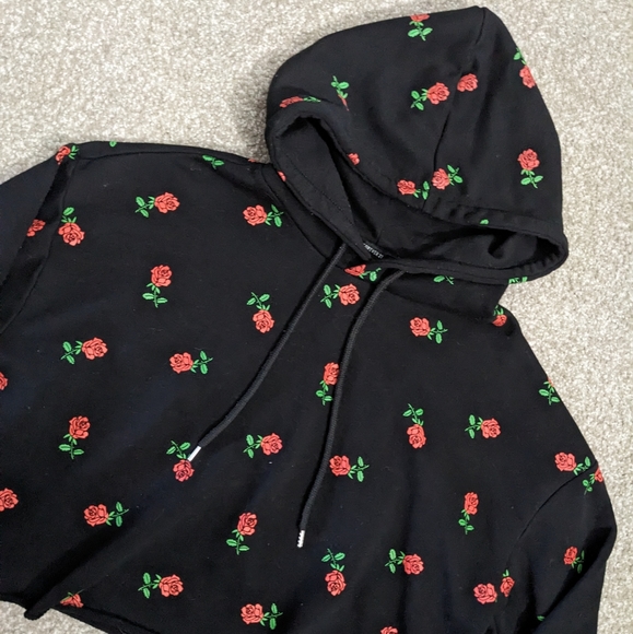(2/$25) F21 cropped rose printed hoodie black and floral - Picture 3 of 11